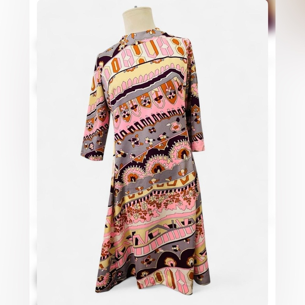 Vintage colorful Shelton Stroller pucci inspired dress.